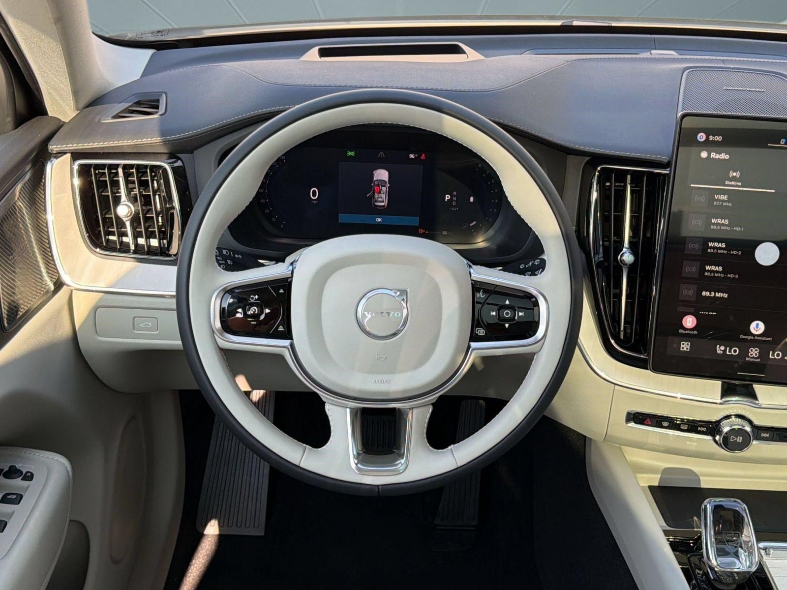 New 2026 Volvo XC60 B5 Ultra w/ Protection Package Premier AWD/4WD image 11
