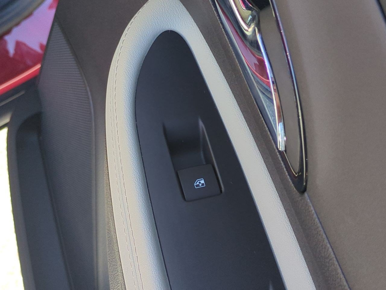 Used 2019 Buick Encore Preferred FWD image 35