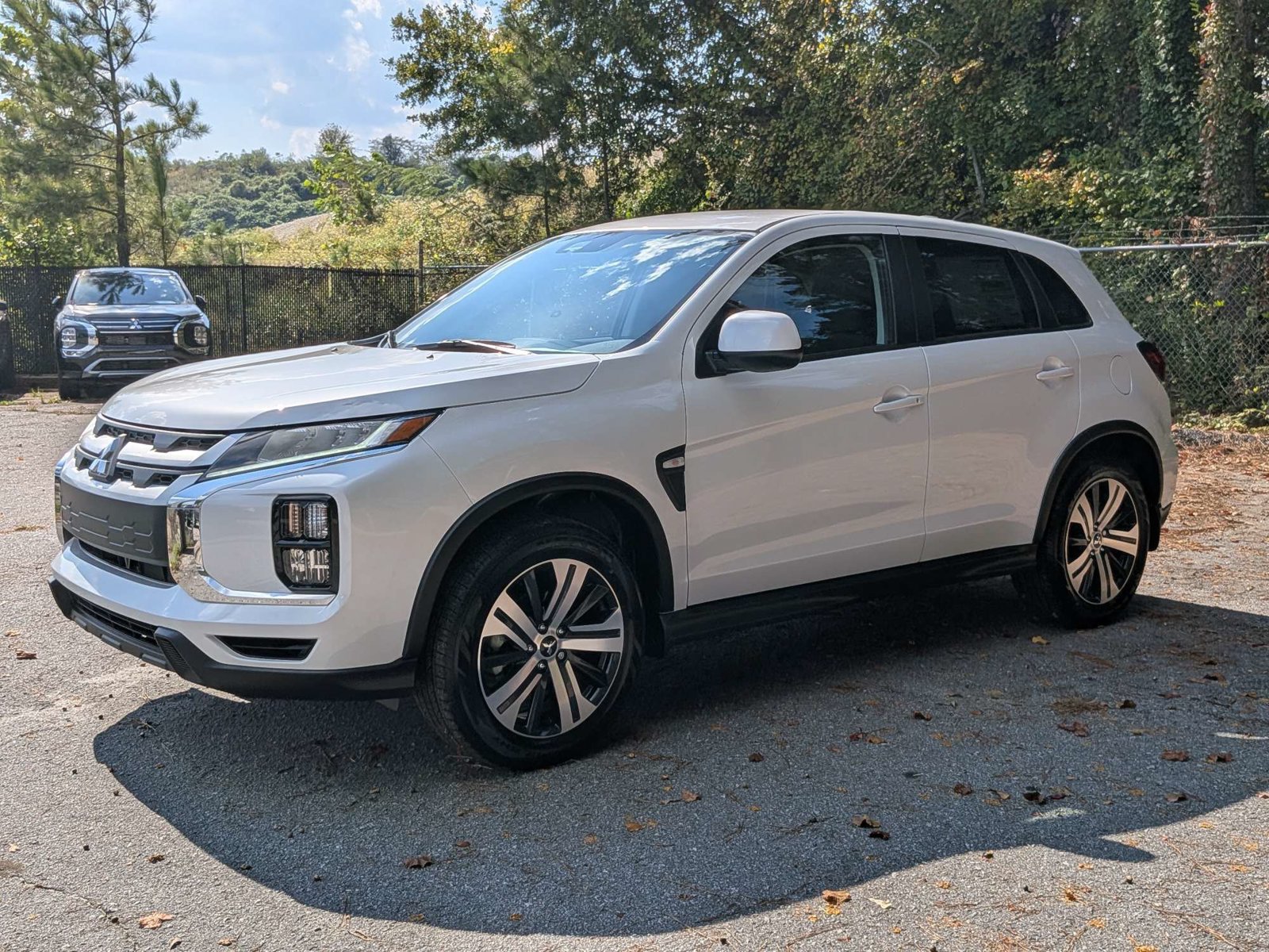 New 2027 Mitsubishi Outlander Sport ES FWD image 7