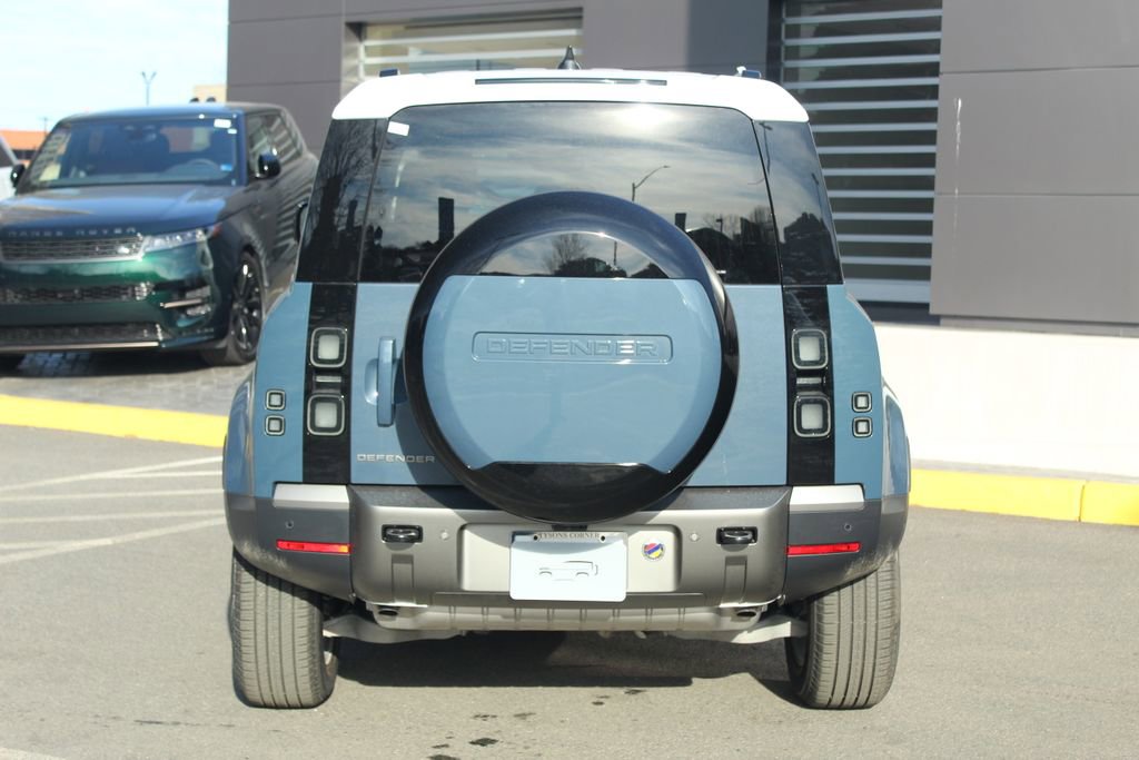 New 2026 Land Rover Defender 110 S AWD/4WD image 7