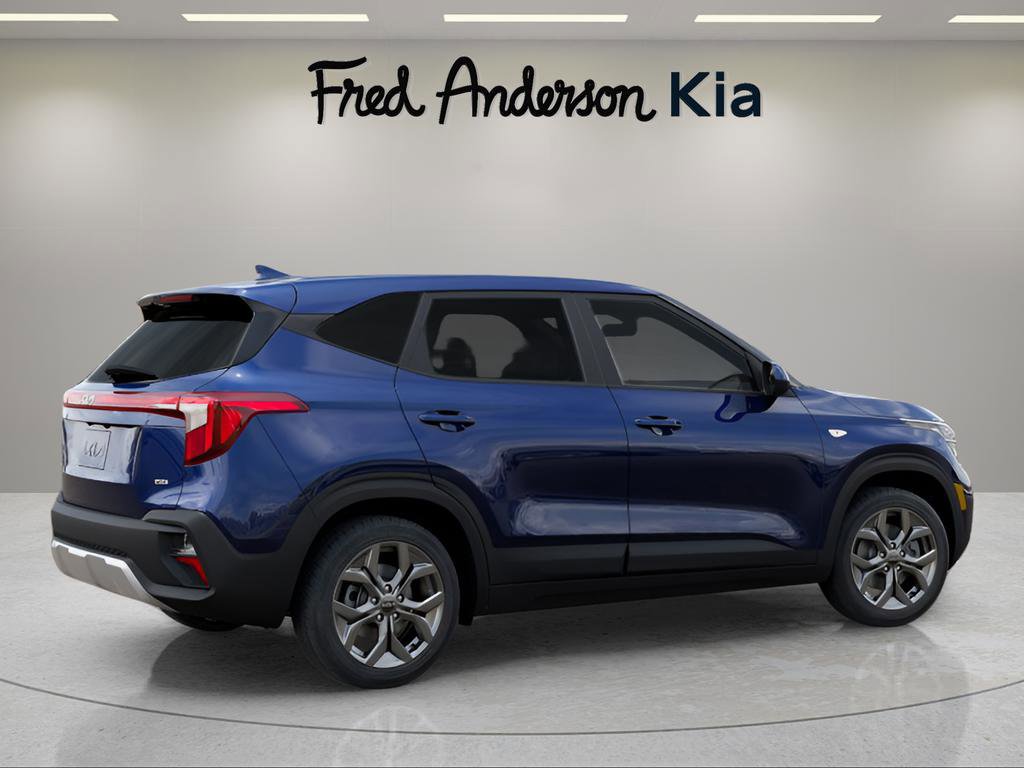 New 2026 Kia Seltos LX image 6