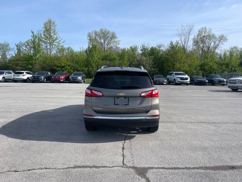 Used 2018 Chevrolet Equinox Premier FWD image 4