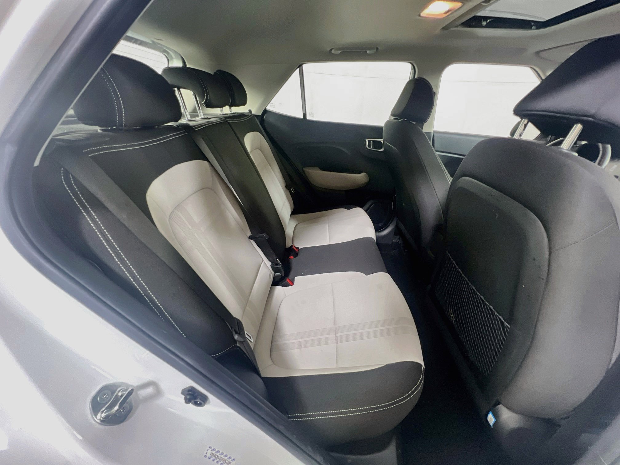 Used 2023 Hyundai Venue SEL w/ Cargo Package FWD image 25