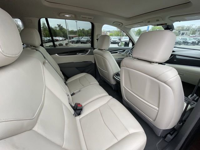 Used 2021 Cadillac XT6 Premium Luxury image 33