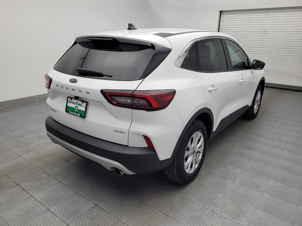 Used 2024 Ford Escape Active w/ Tech Pack #1 AWD/4WD image 9