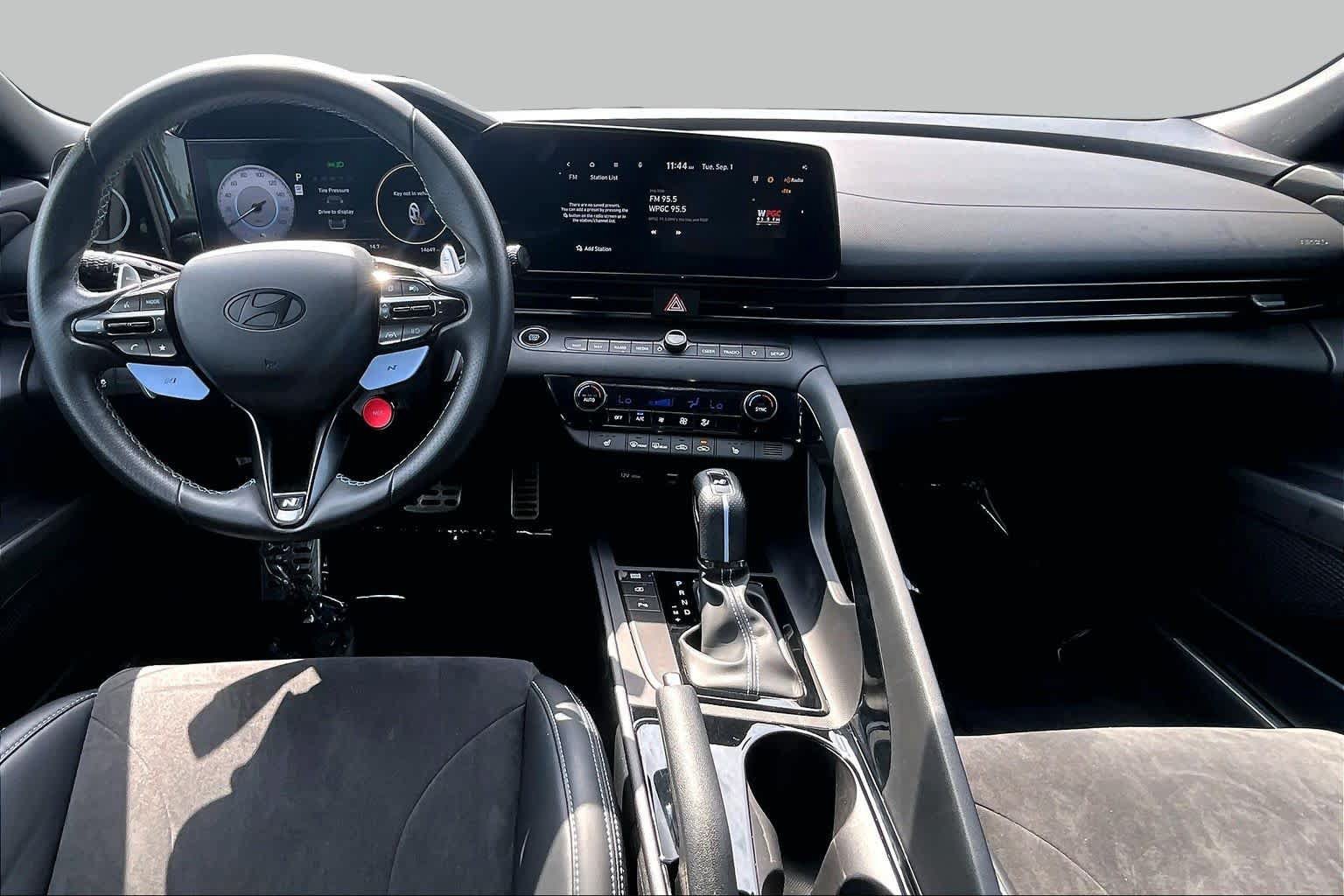 Used 2025 Hyundai Elantra N w/ Cargo Package FWD image 16