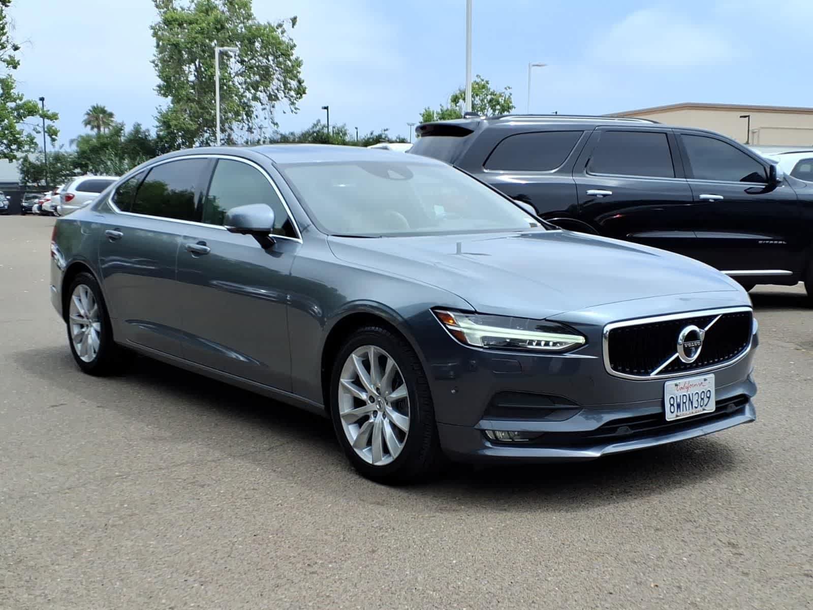 Used 2018 Volvo S90 T6 Momentum w/ Convenience Package AWD/4WD image 3