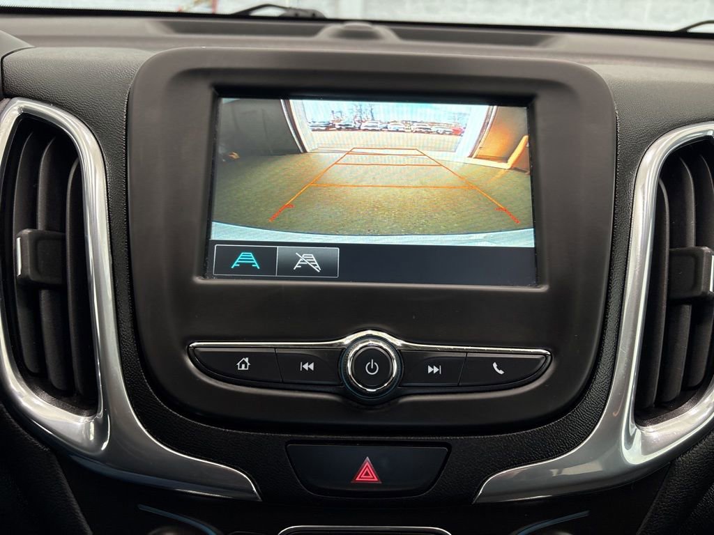 Used 2018 Chevrolet Equinox LT image 39