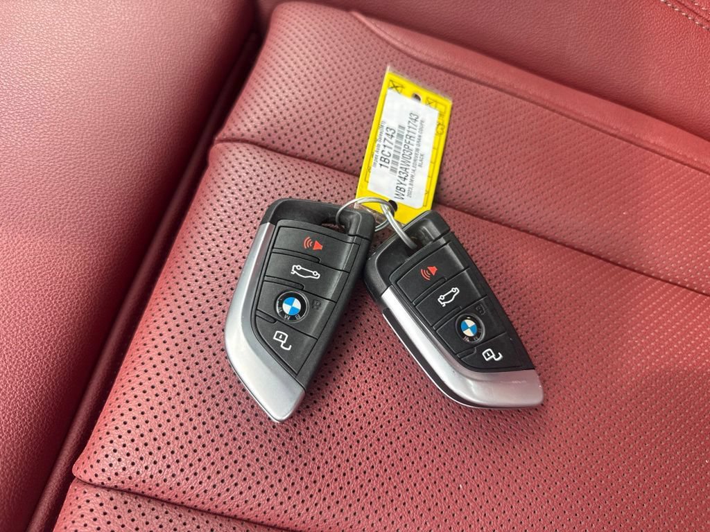 Used 2023 BMW i4 eDrive35 RWD image 22