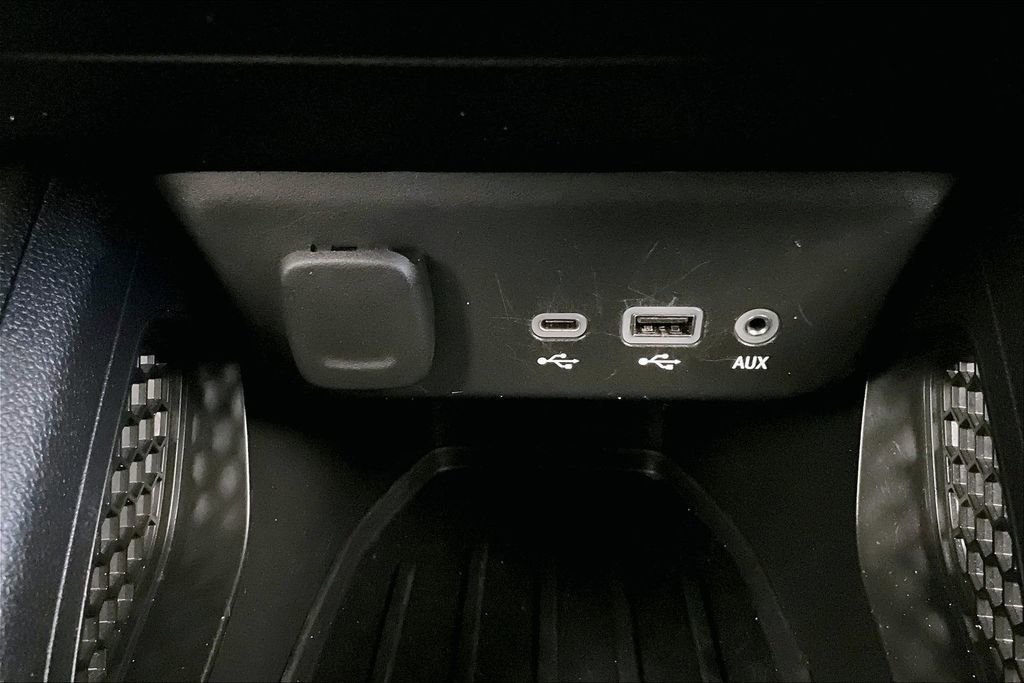 Used 2022 Chevrolet TrailBlazer RS image 16