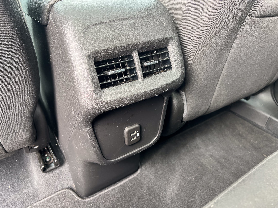 Used 2021 Chevrolet Equinox LT AWD/4WD image 32
