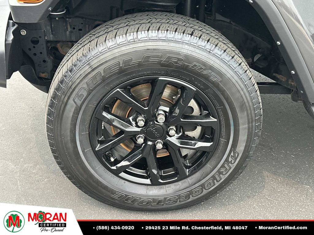 Used 2022 Jeep Gladiator Sport AWD/4WD image 9