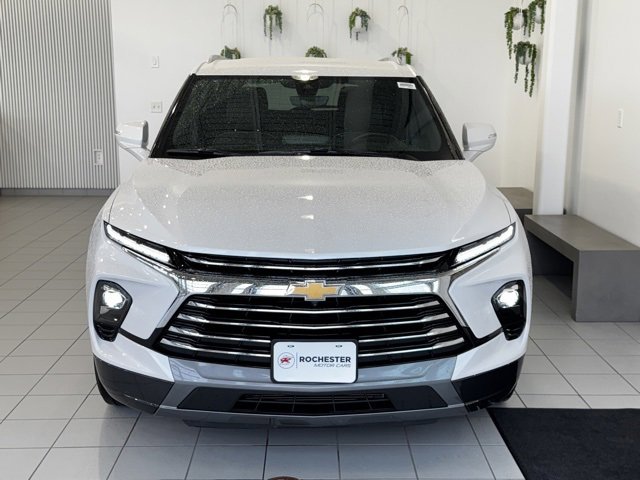 Used 2025 Chevrolet Blazer Premier w/ Driver Confidence II Package image 34