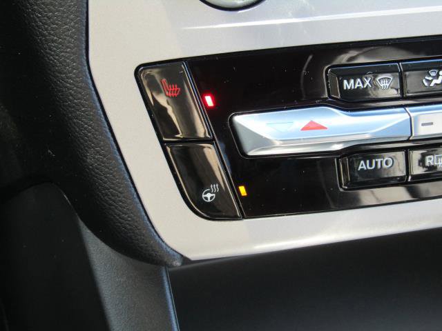 Used 2023 Ford Explorer XLT w/ Equipment Group 202A image 17