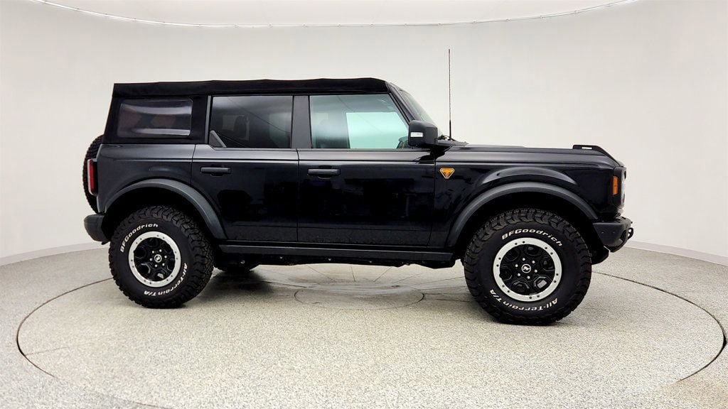 Used 2021 Ford Bronco Badlands AWD/4WD image 4