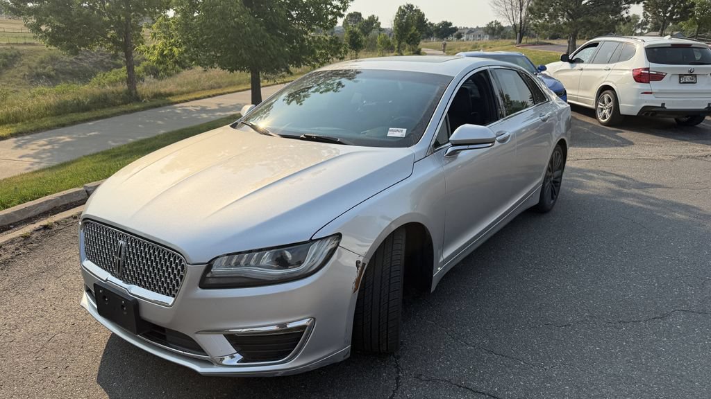 Used 2017 Lincoln MKZ Reserve FWD image 2