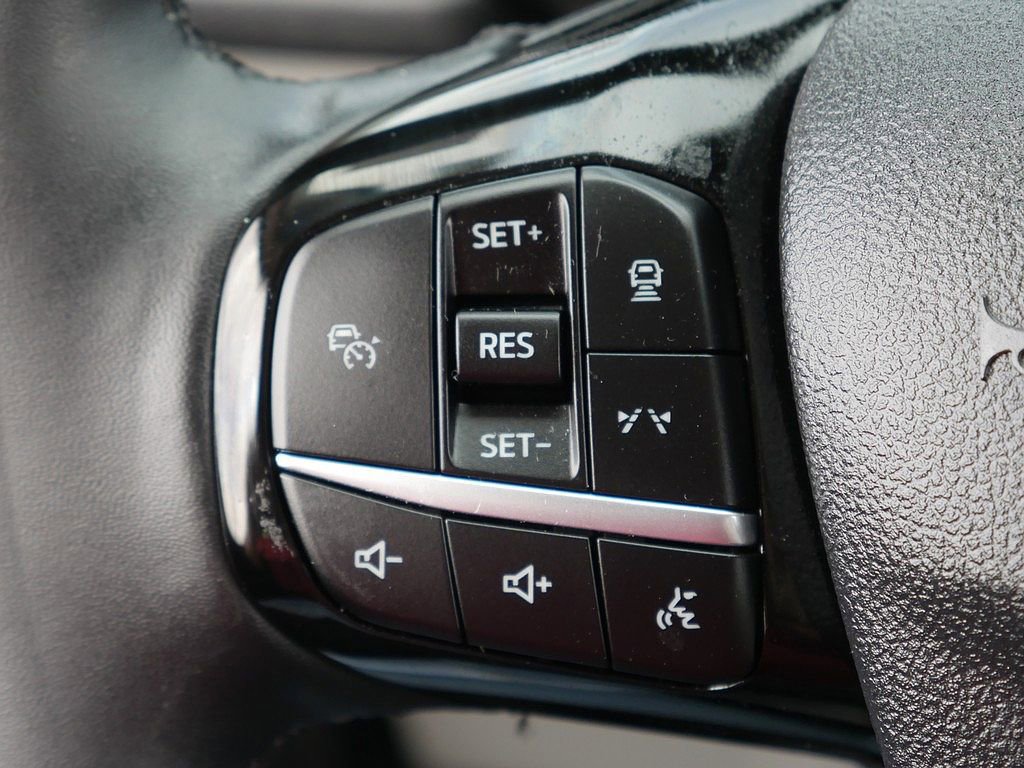 Used 2023 Ford Escape Platinum w/ Premium Technology Package AWD/4WD image 32