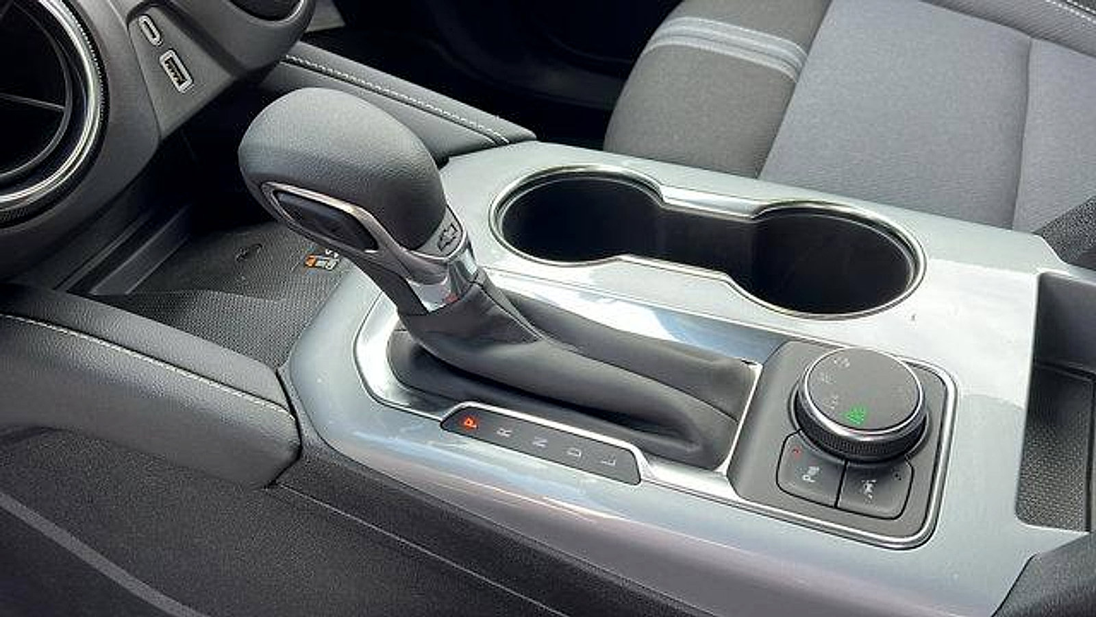 New 2025 Chevrolet Blazer LT w/ Convenience Package image 20