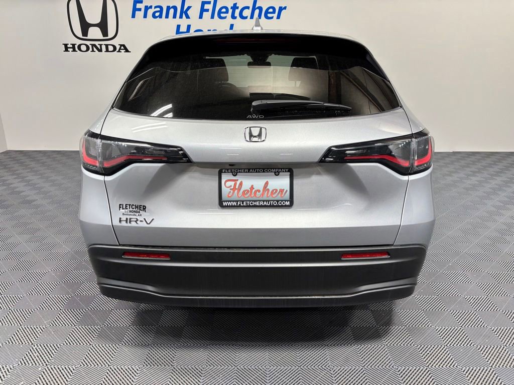 New 2026 Honda HR-V LX image 5