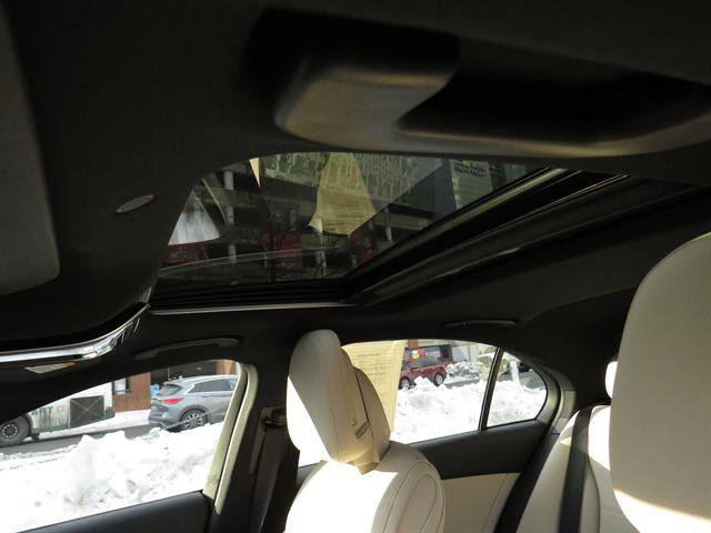 Certified 2022 Mercedes-Benz C 300 4MATIC Sedan image 21