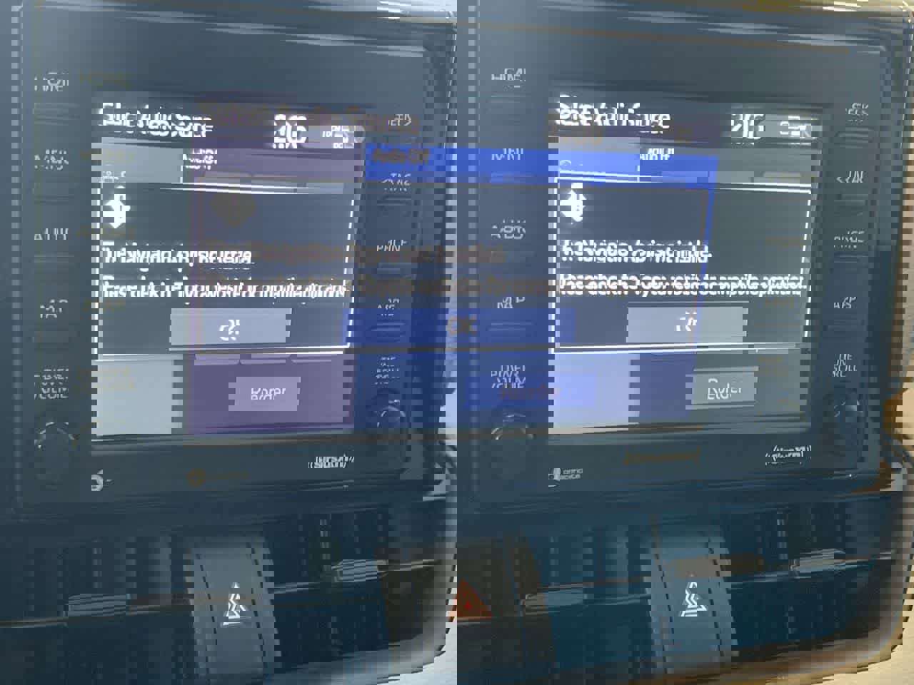 Used 2021 Toyota RAV4 XLE w/ XLE Grade Weather Package AWD/4WD image 18