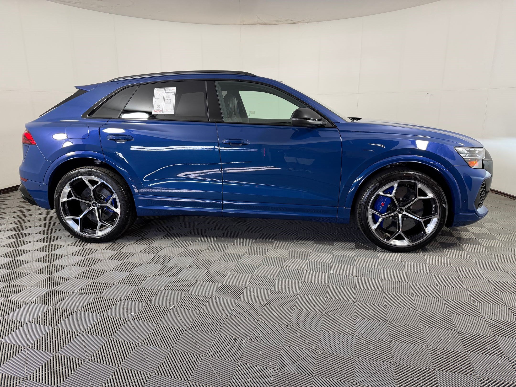 New 2026 Audi RS Q8 performance AWD/4WD image 8