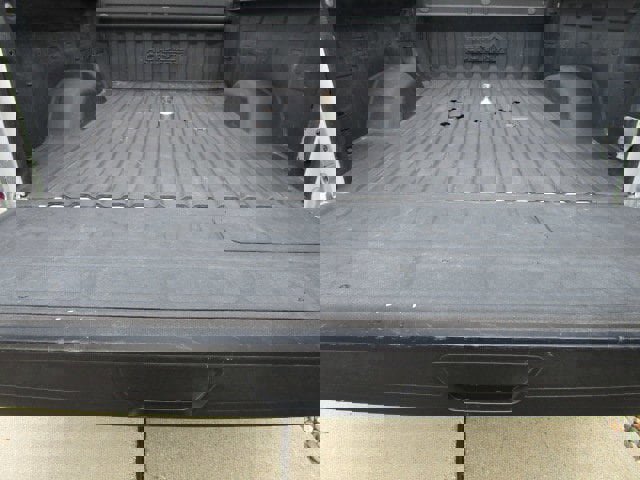 Used 2022 Chevrolet Silverado 2500 High Country w/ Z71 Off-Road Package image 8