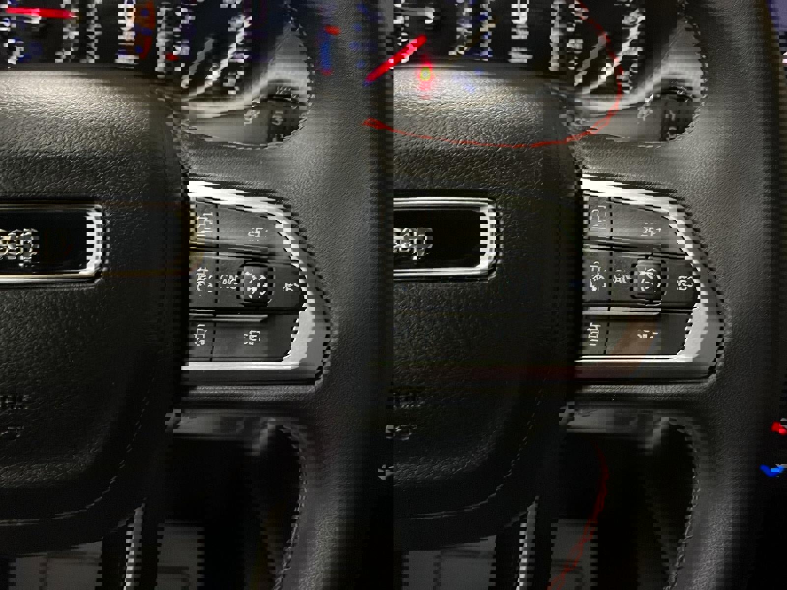 Used 2024 Jeep Compass Trailhawk image 20