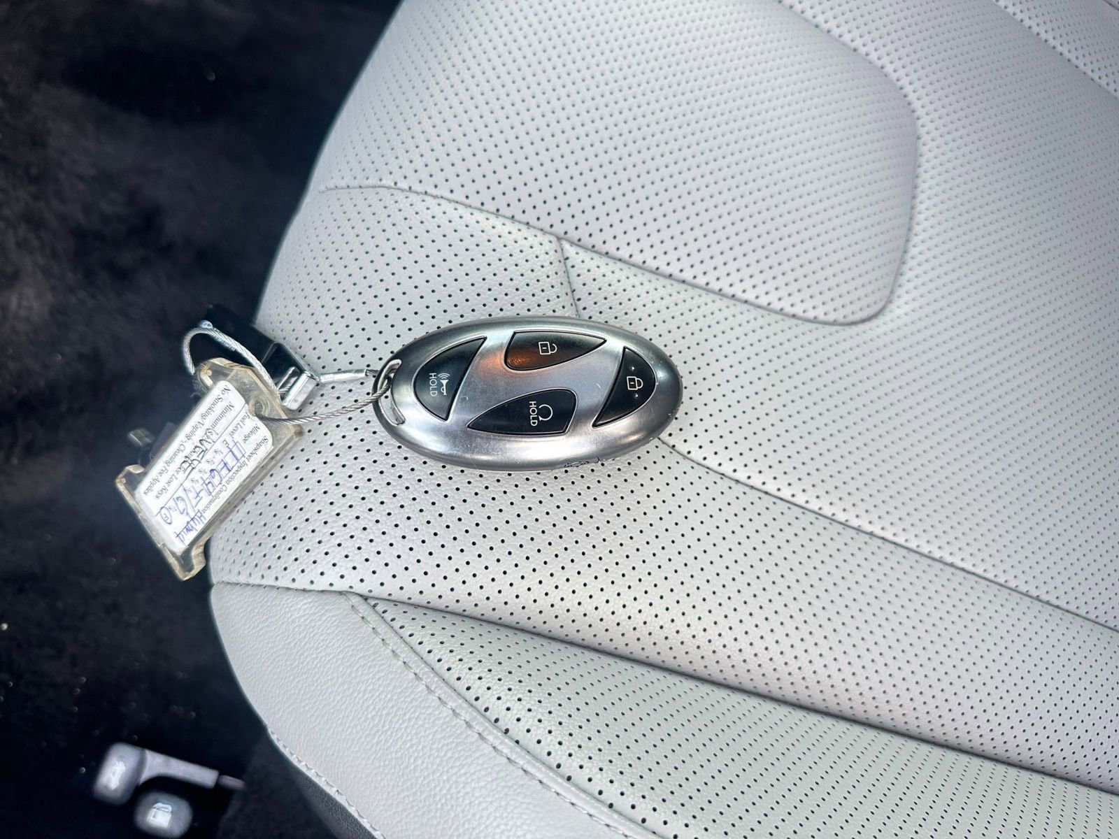 Used 2025 Hyundai Elantra Limited image 23