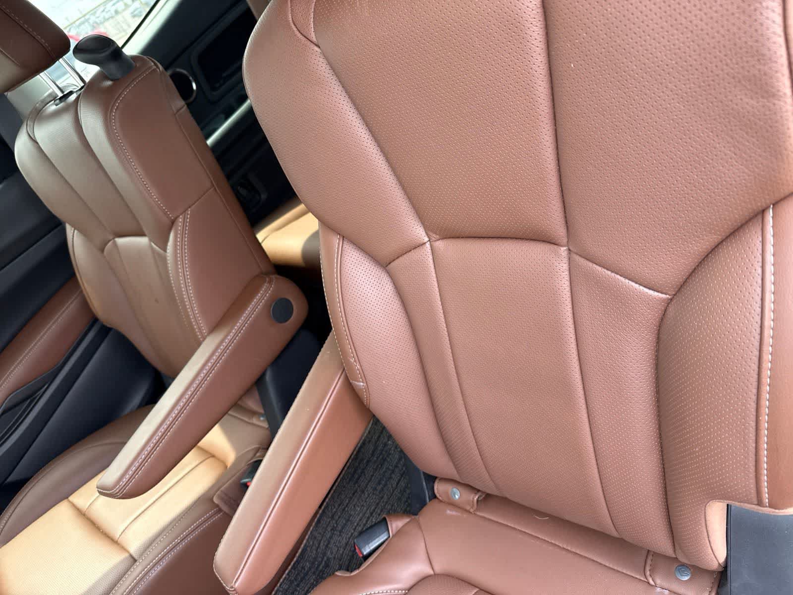 Used 2019 Subaru Ascent Touring w/ Popular Package #2A AWD/4WD image 16