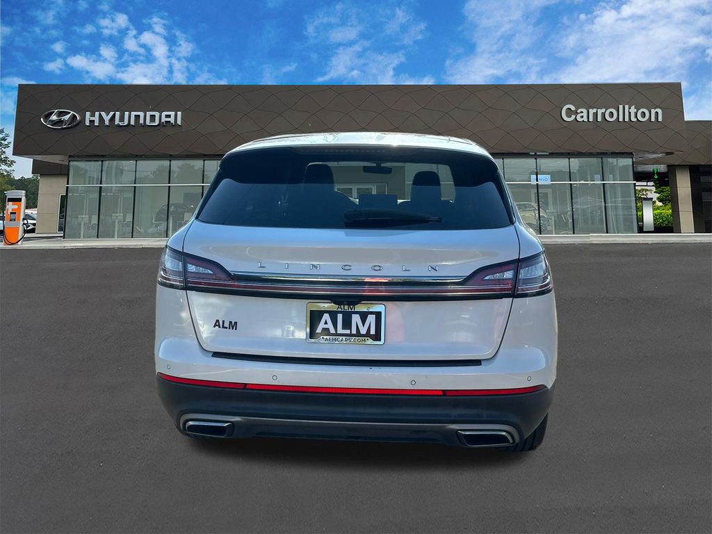 Used 2022 Lincoln Nautilus Reserve w/ Equipment Group 201A image 6