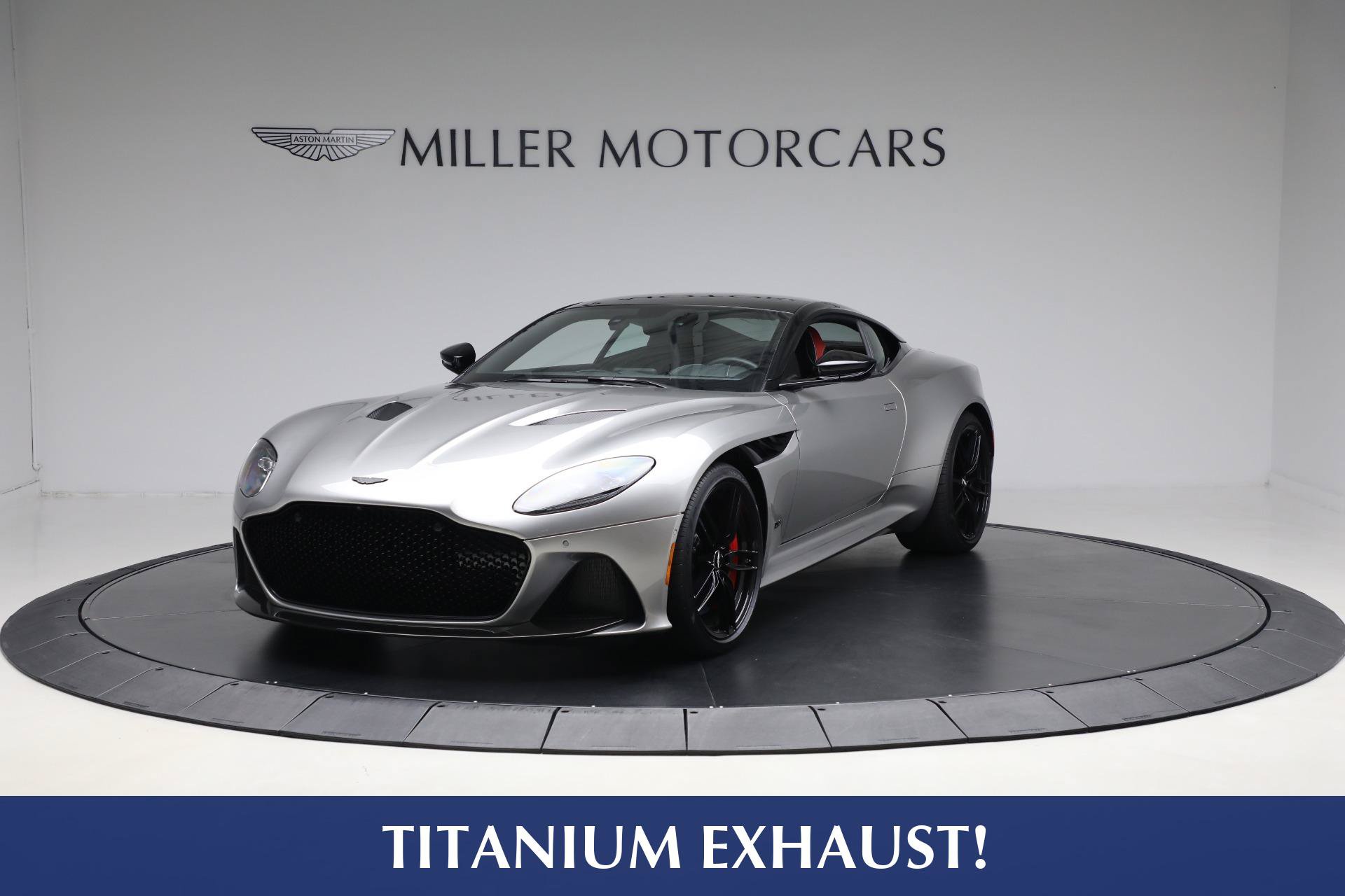 Used 2023 Aston Martin DBS Coupe RWD image 1
