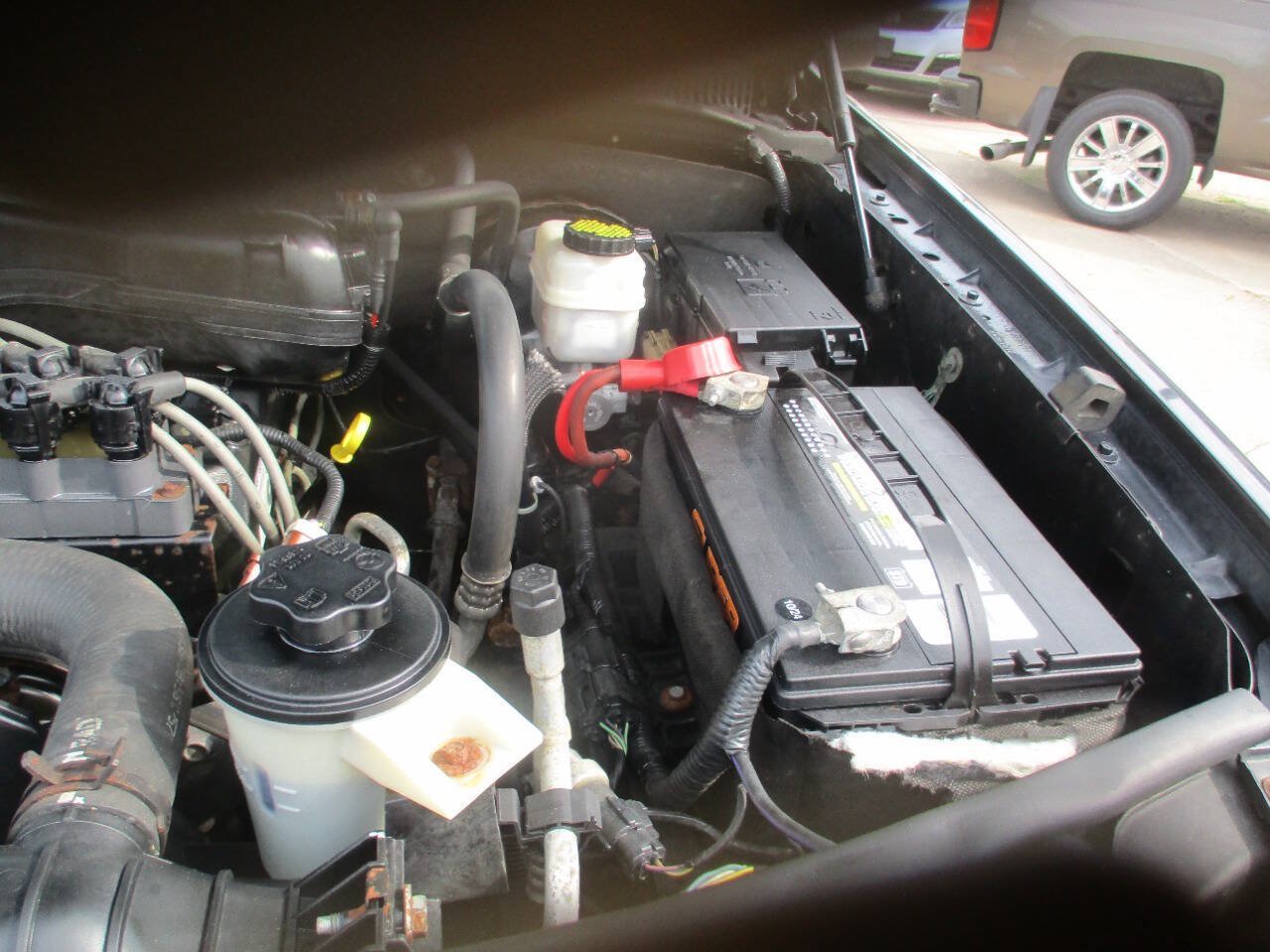 Used 2010 Ford Explorer XLT AWD/4WD image 34