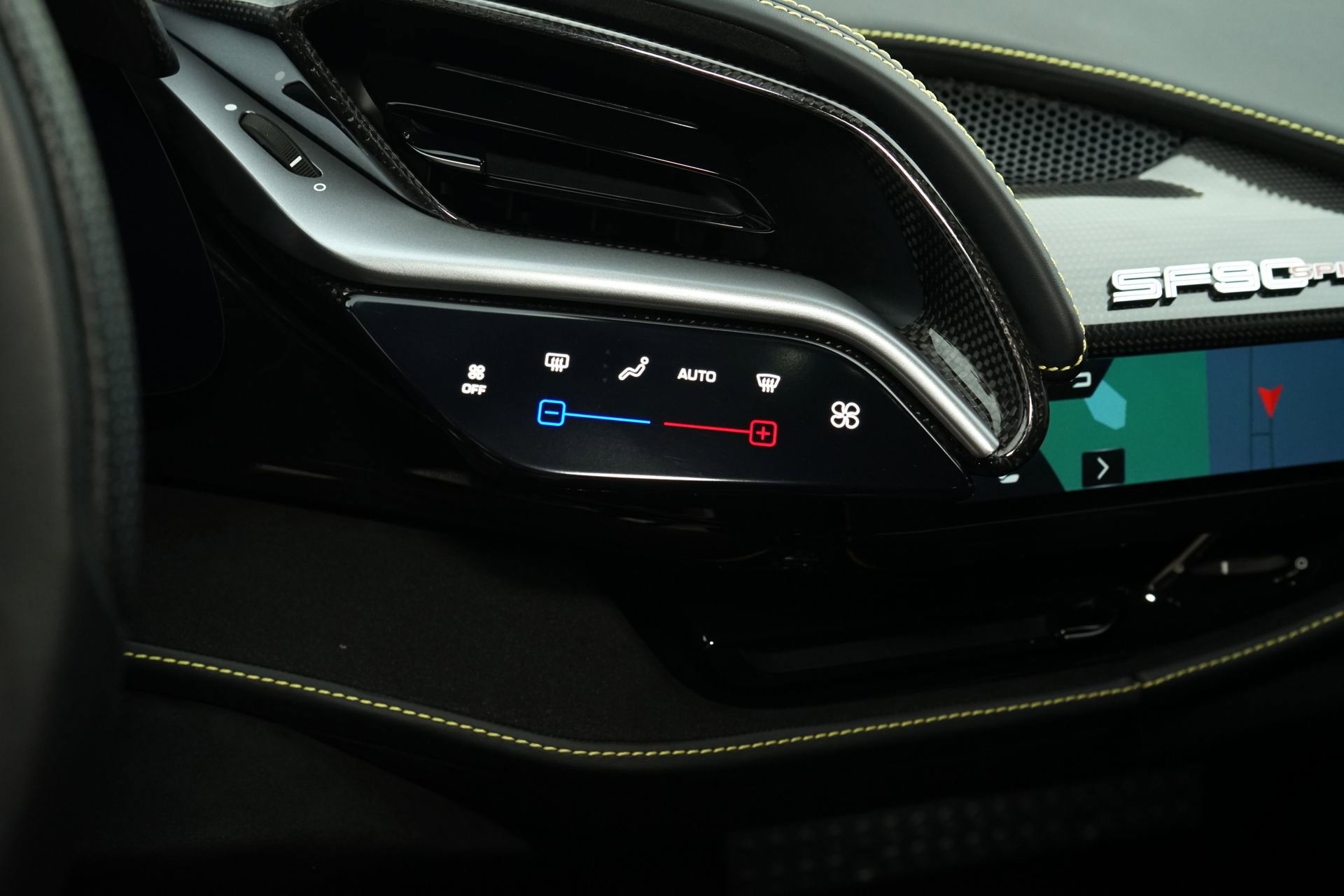 Used 2025 Ferrari SF90 Spider image 32