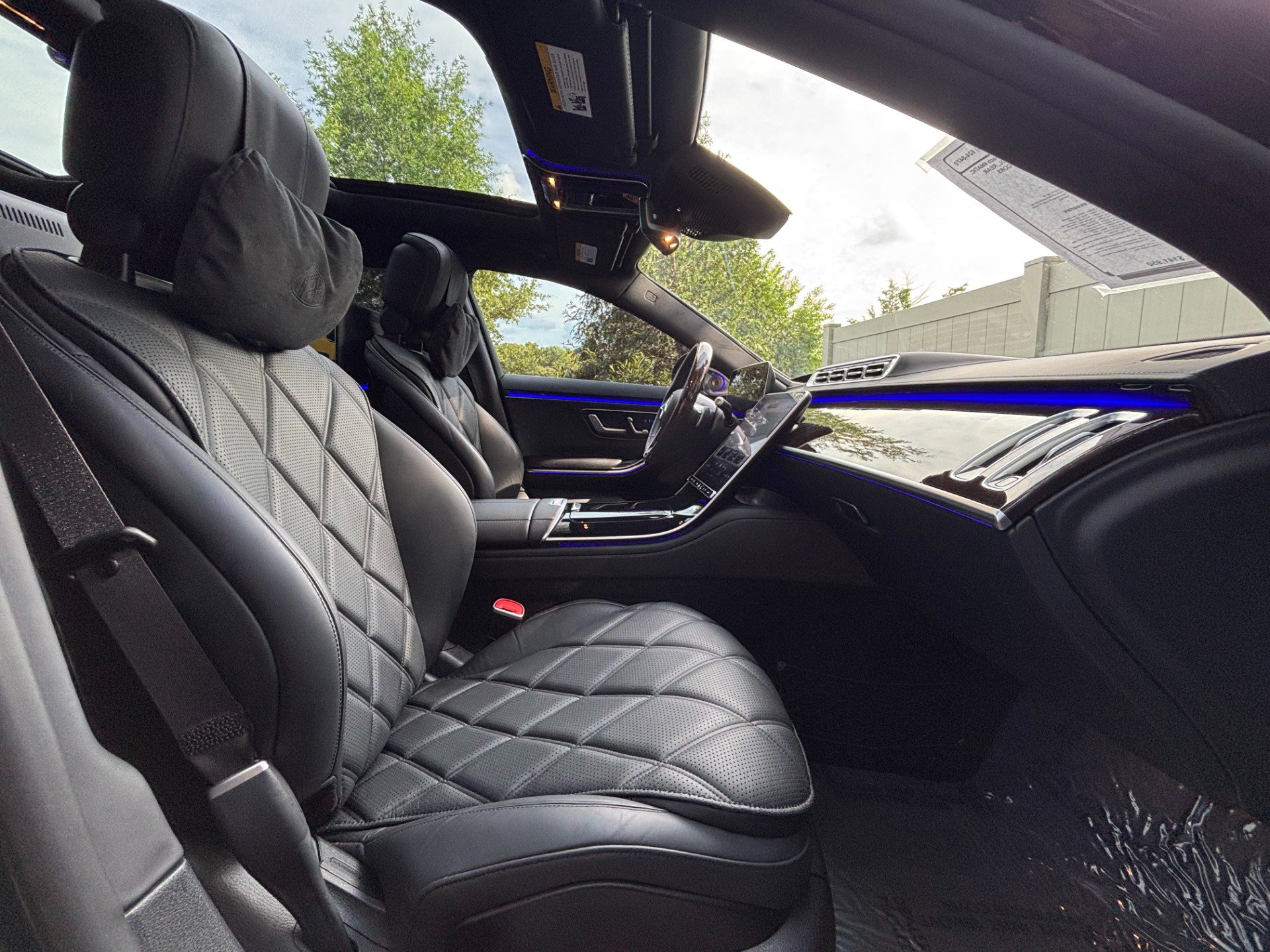 Used 2024 Mercedes-Benz Maybach S 580 4MATIC image 44