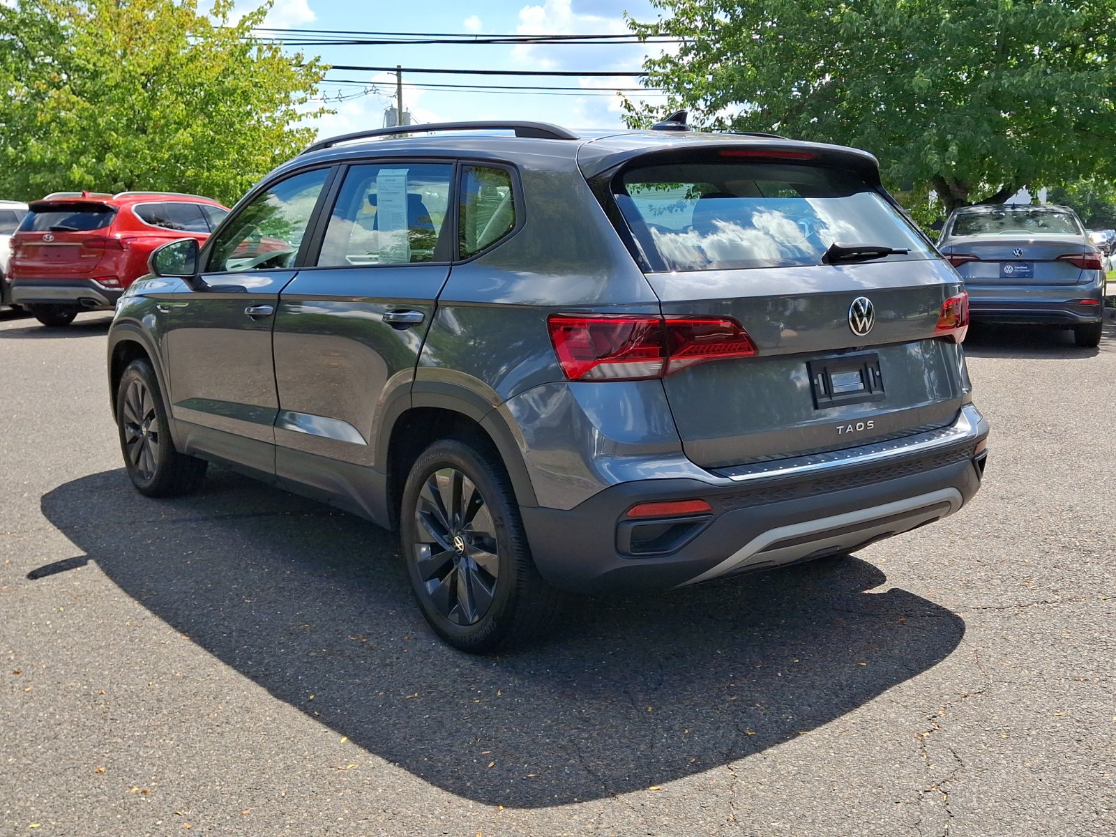 Used 2023 Volkswagen Taos S FWD image 4