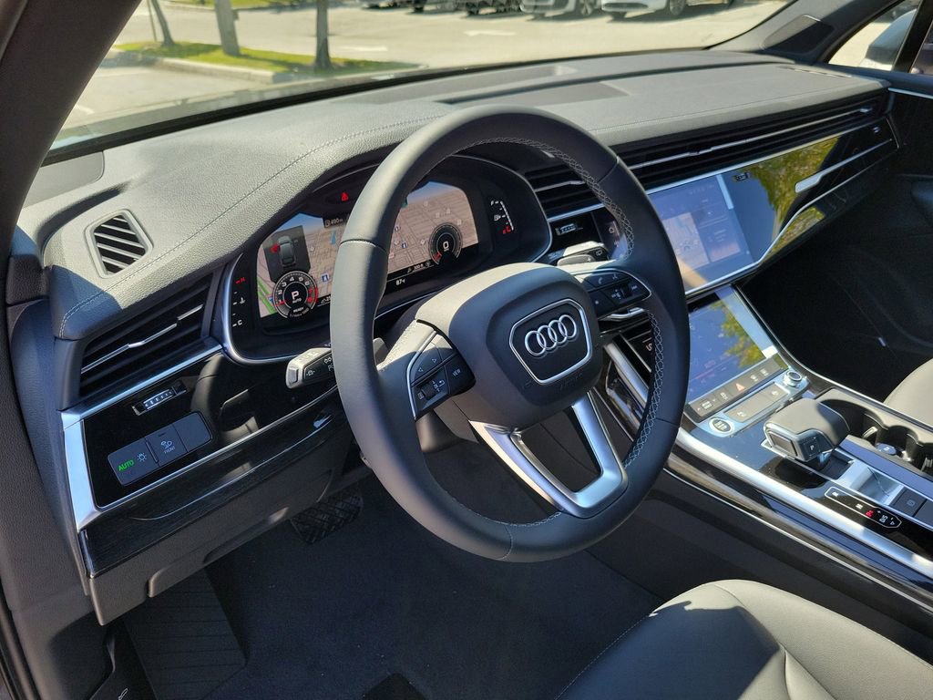 New 2026 Audi Q7 2.0T Premium image 7