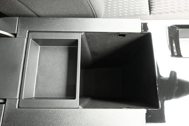 New 2026 Chevrolet Equinox LT w/ Safety and Technology Package FWD image 33