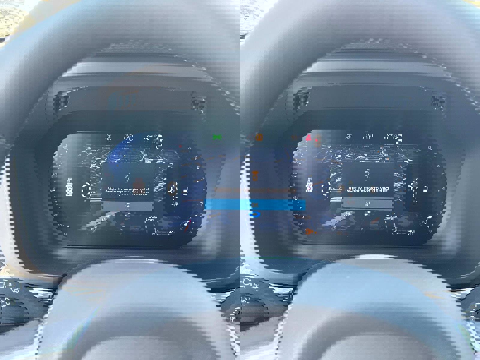 New 2026 Volvo XC60 B5 Plus w/ Climate Package image 28