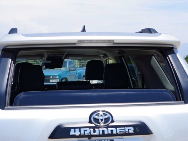 Used 2024 Toyota 4Runner TRD Off-Road Premium AWD/4WD image 12