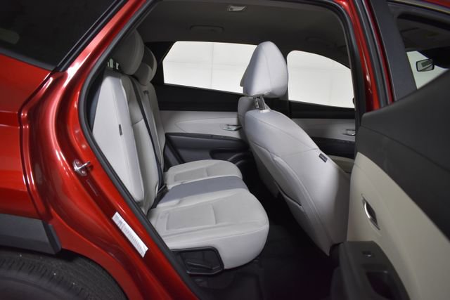 Used 2025 Hyundai Tucson SEL FWD image 32