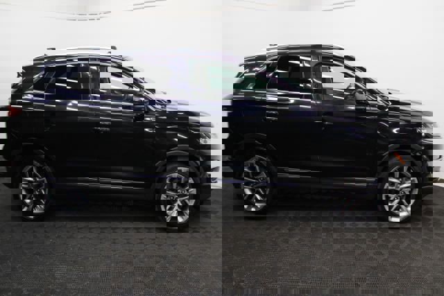 Used 2017 Lincoln MKC Reserve image 4