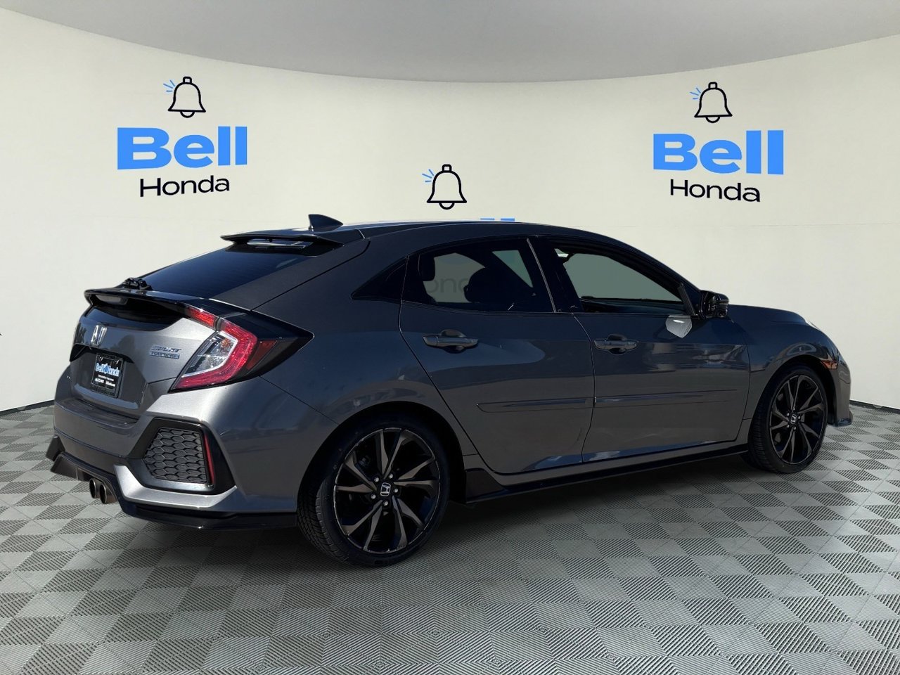 Certified 2018 Honda Civic Sport Touring image 4