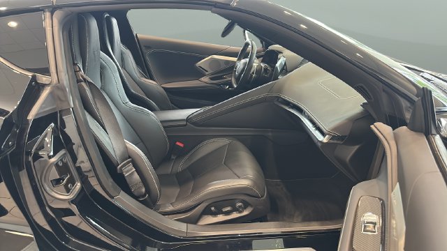 Used 2021 Chevrolet Corvette Stingray Preferred Cpe w/ Battery Protection Package RWD image 20