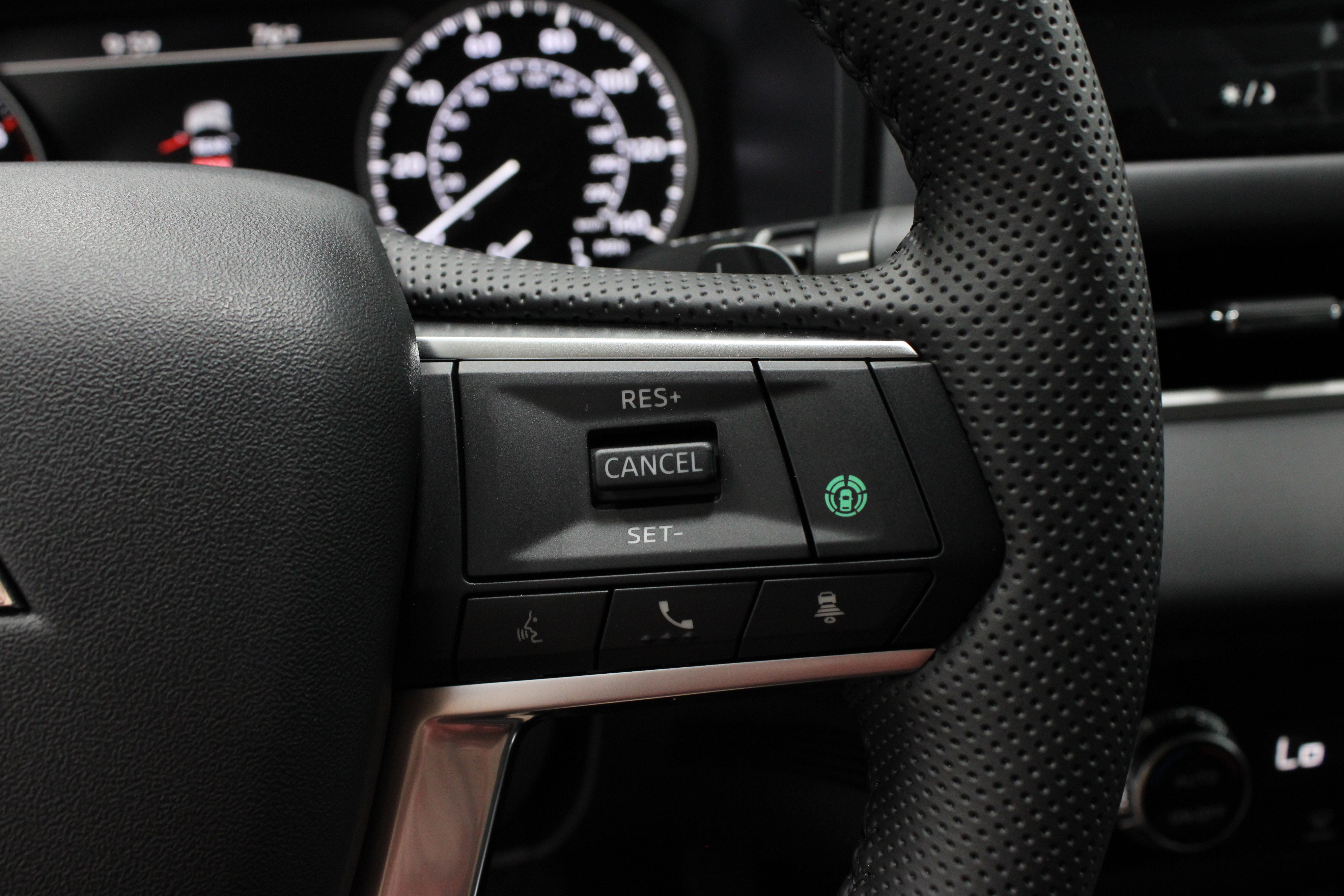 New 2025 Mitsubishi Outlander SE image 26