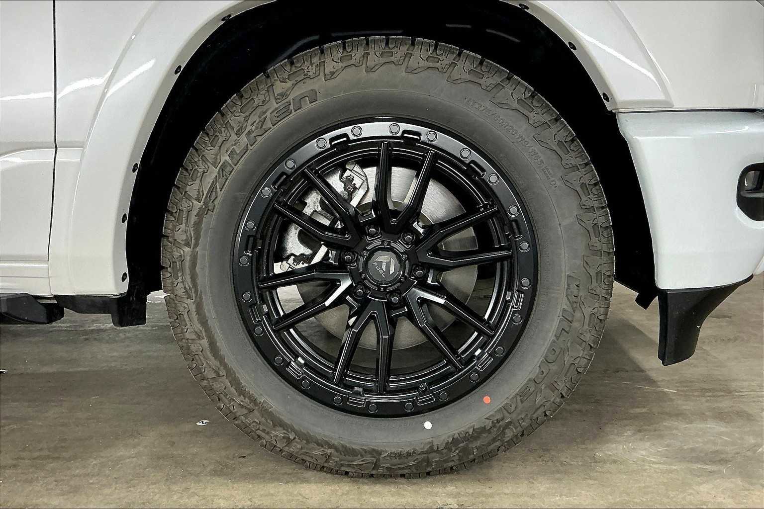 Used 2024 RAM 1500 Limited w/ Trailer Tow Group image 12