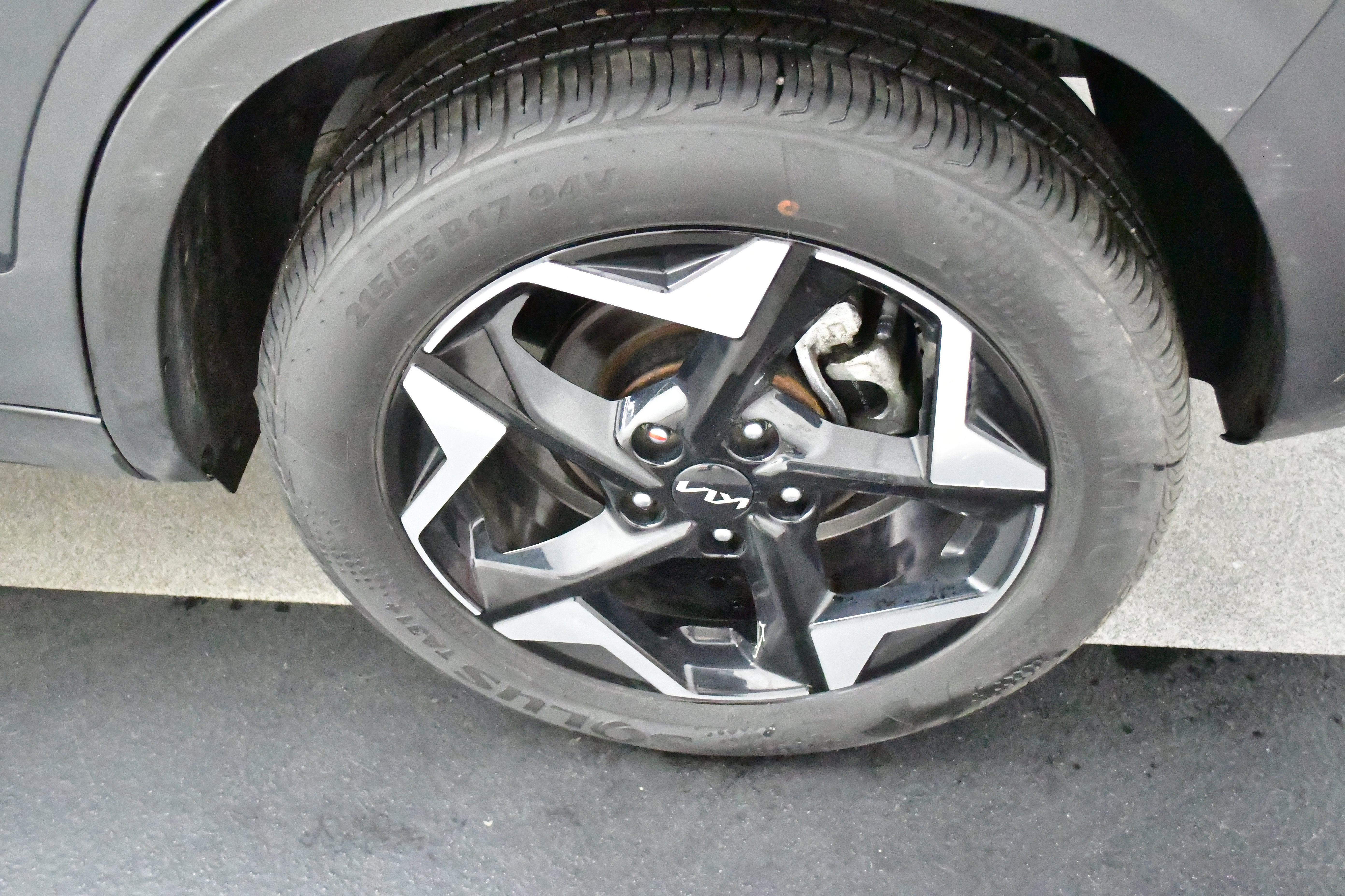 Used 2025 Kia Seltos S image 34