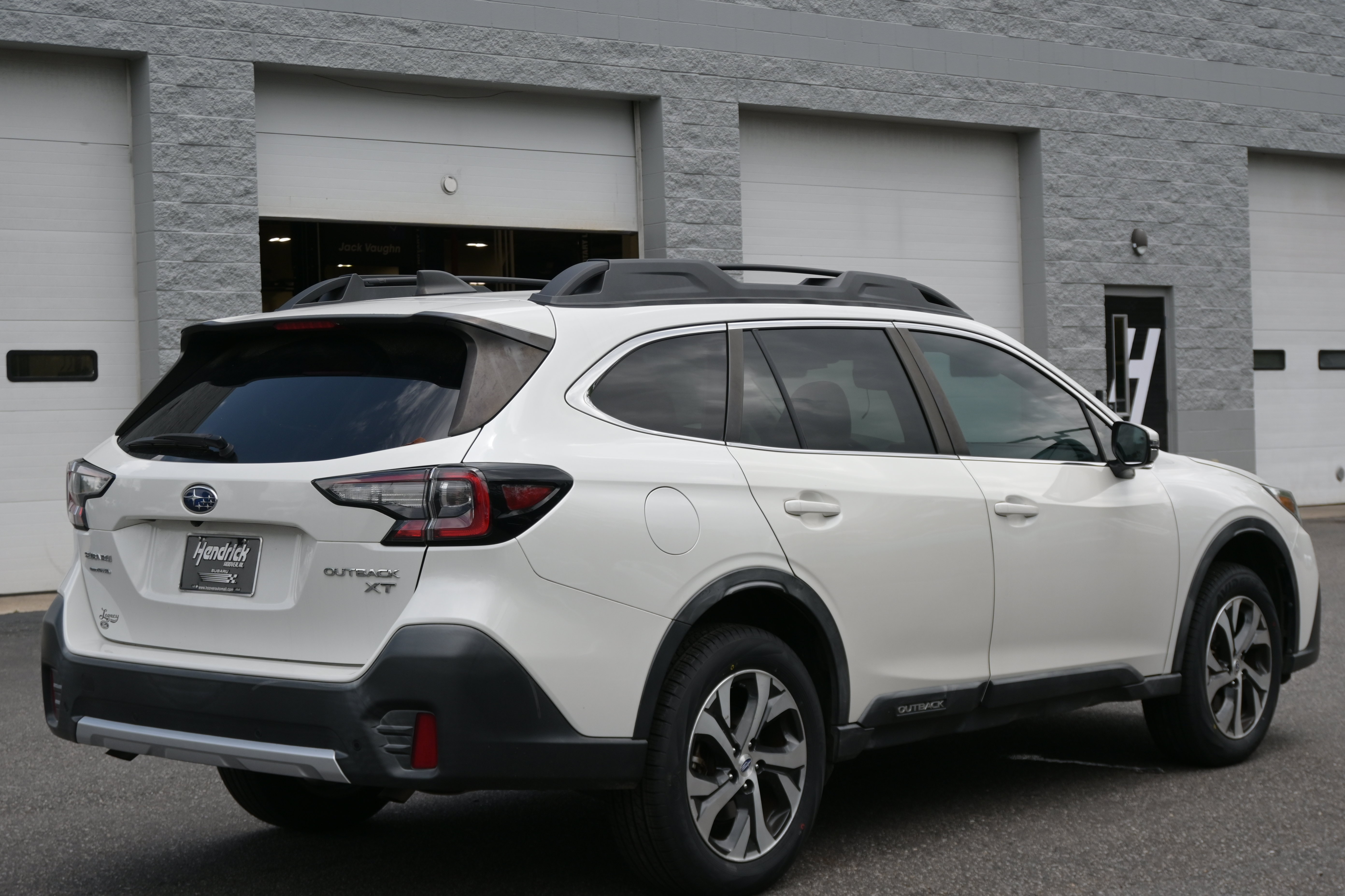 Used 2020 Subaru Outback Limited XT AWD/4WD image 9