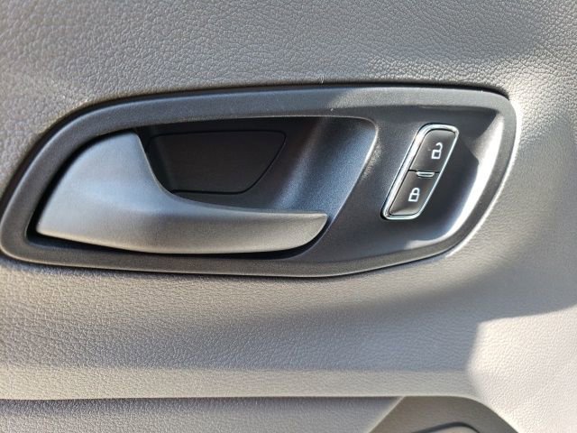 New 2023 Ford E-Transit Medium Roof image 27