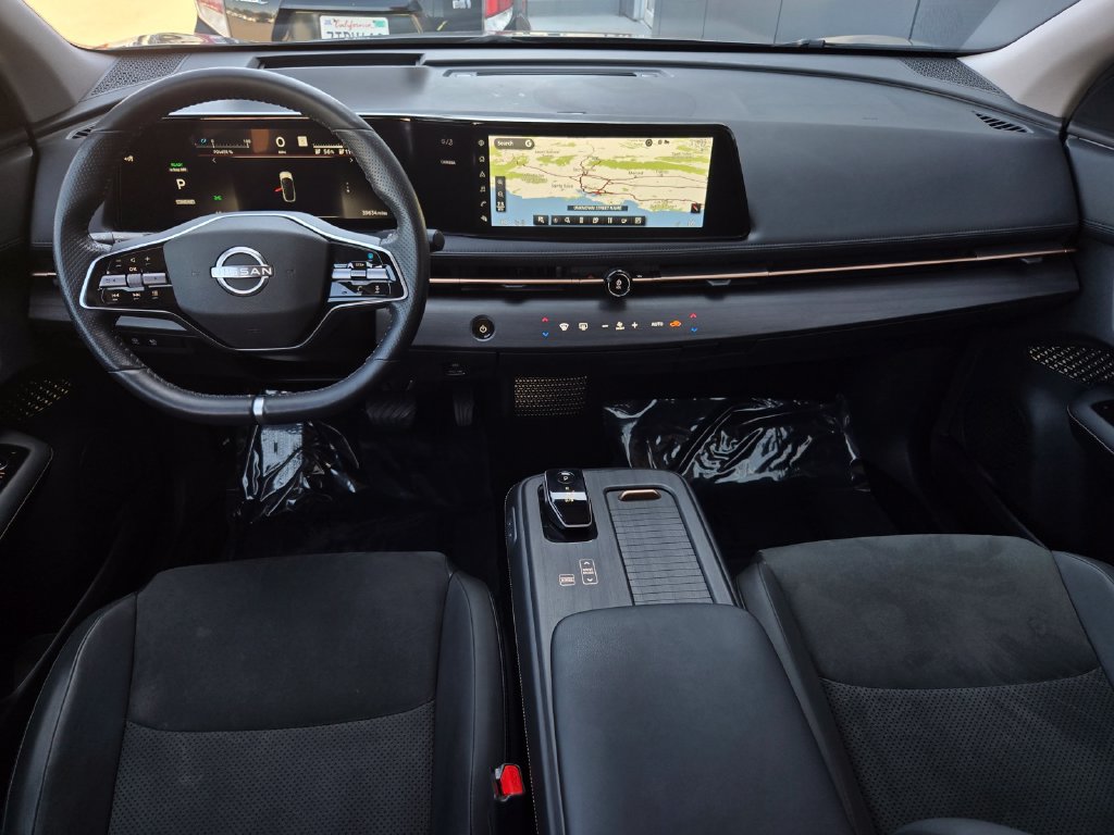 Used 2023 Nissan Ariya FWD image 16